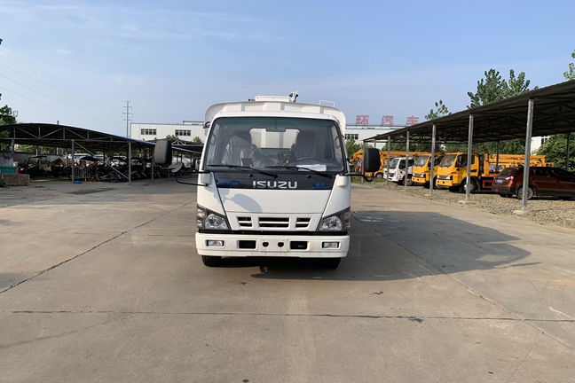 高端五十鈴吸塵車