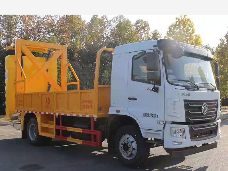 東風(fēng)華神F5緩沖防撞車