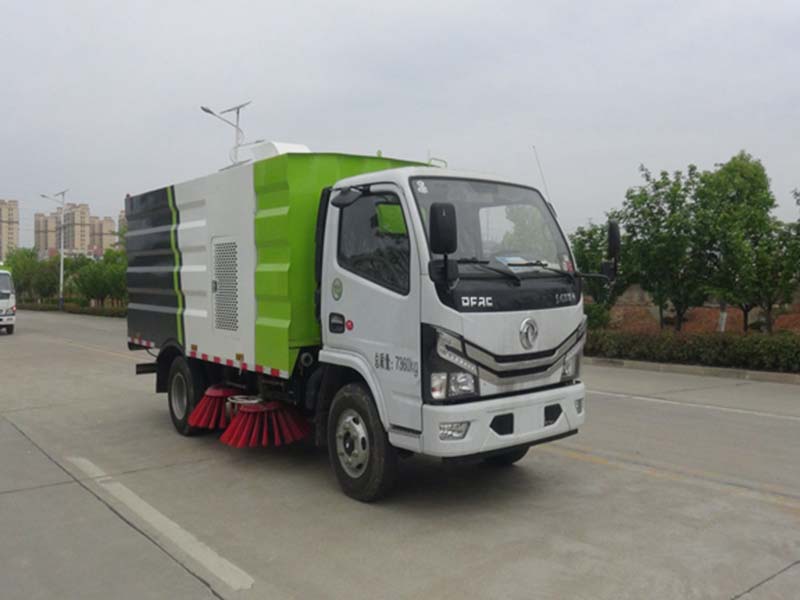 大多利卡掃路車國六