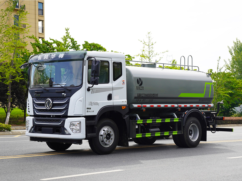 CLT5160GSSEQ6型灑水車 華神T5