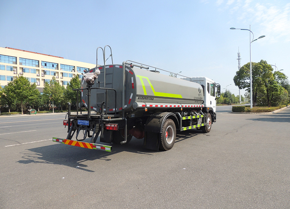 CLT5181GSSEQ6型灑水車