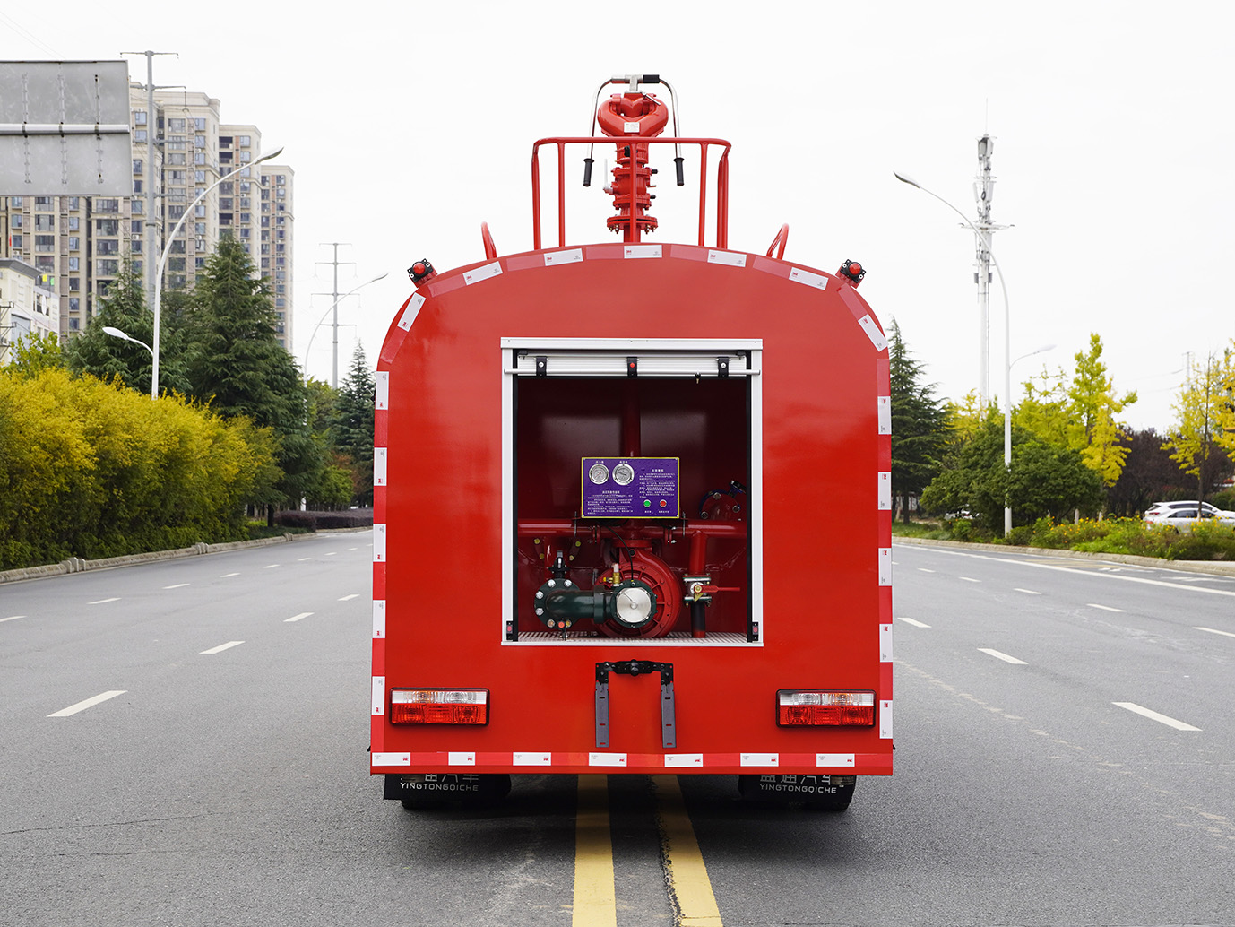 CLT5120GPSEQ6型綠化噴灑車 D7